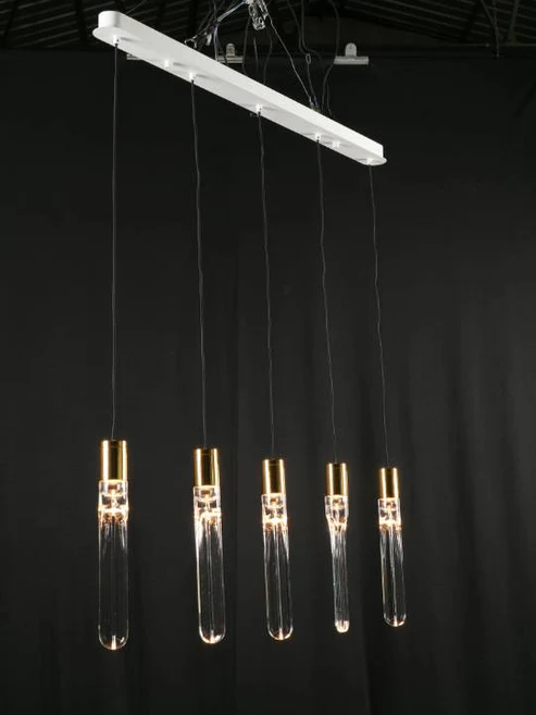 Linear Luxe – 1000mm Shining Gold LED Chandelier