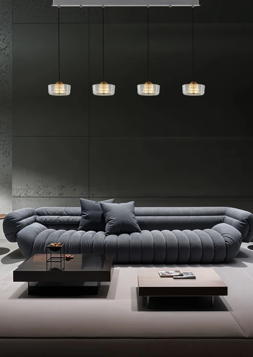 Linea Glow – 4-Light Linear Chandelier in Shining Gold