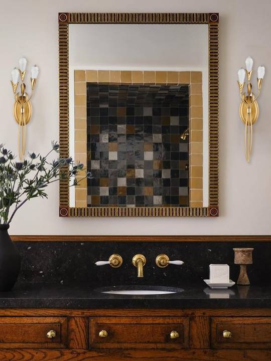 Cloud Crystal Wall Light – Copper Finish (6W)
